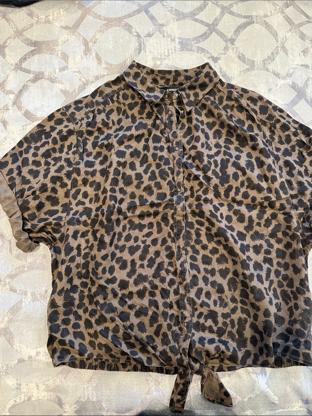 Express Leopard Print Tie-Hem Button Down Shirt - Brown/Black